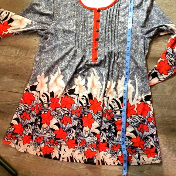 Boutique Women's tunic top size M - Picture 12 of 15